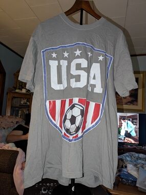 USA Soccer Graphic T-Shirt - Gray NWOT Size XL